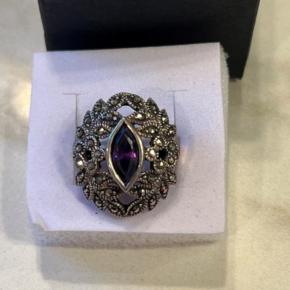 Amethyst & Marcasite Ring - Picture 1 of 7